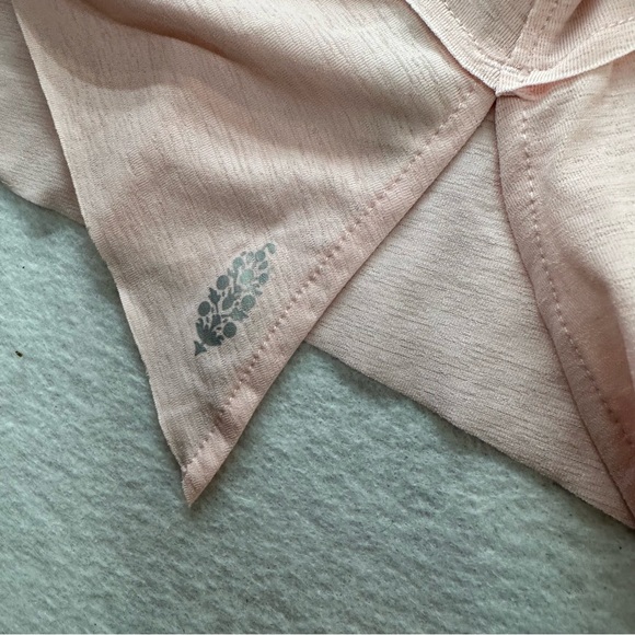 Free People FP Movement Women’s Movement Temp Muscle Tee Small Pink - Picture 3 of 8